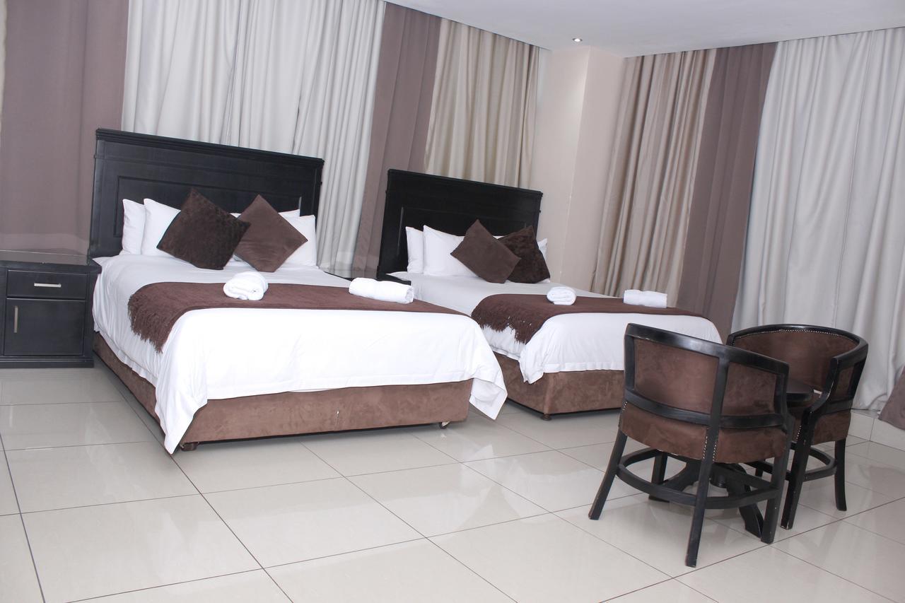 Hotel Galaxy Tower โจฮันเนสเบิร์ก ภายนอก รูปภาพ